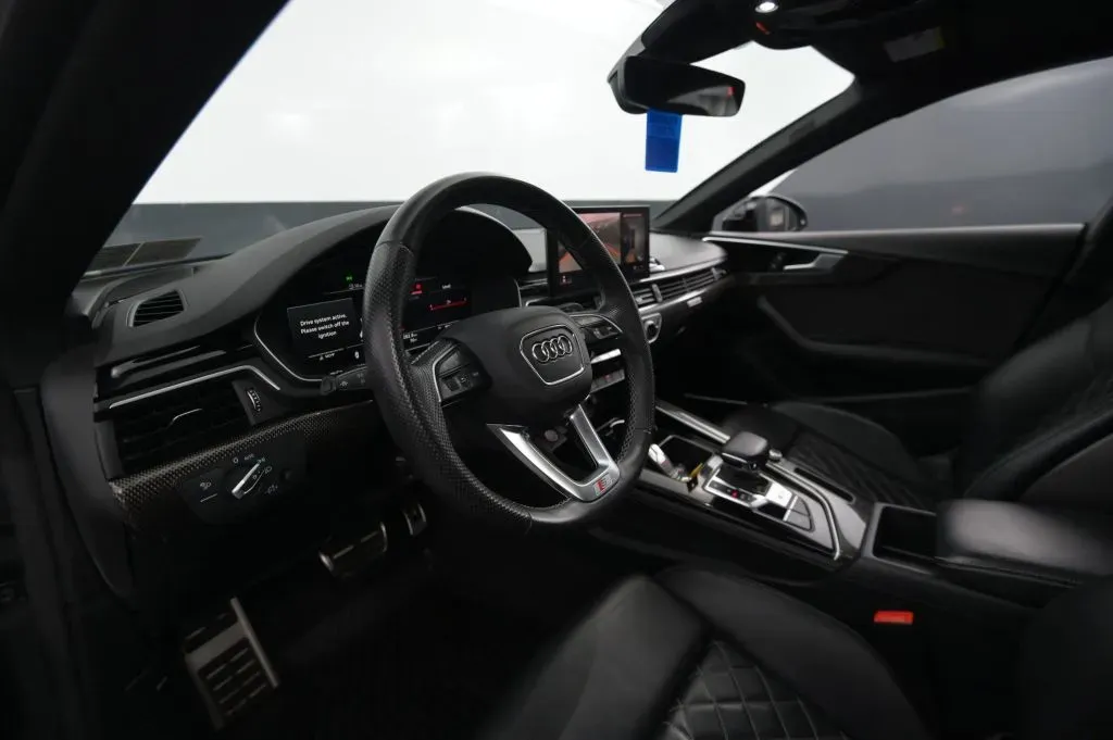 Audi S5 photo 43