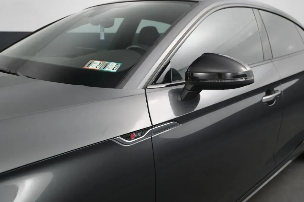 Audi S5 photo 12