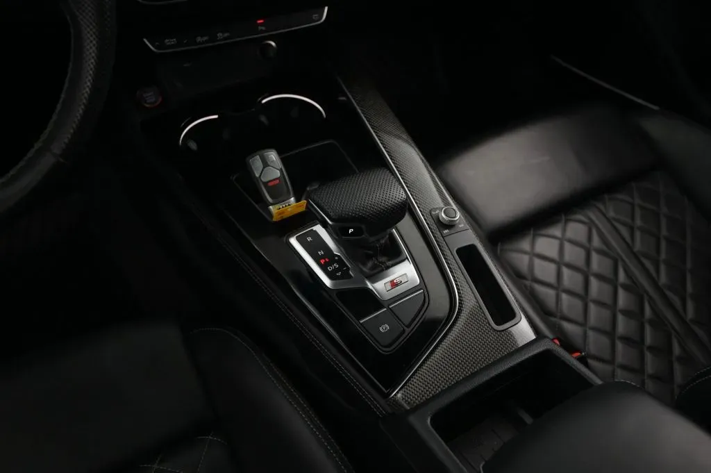 Audi S5 photo 39