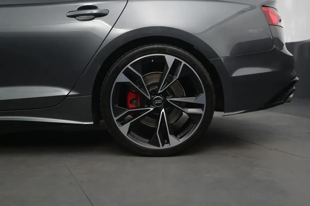Audi S5 photo 15