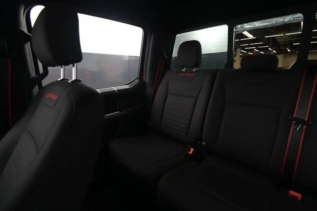 Ford F-150 photo 44