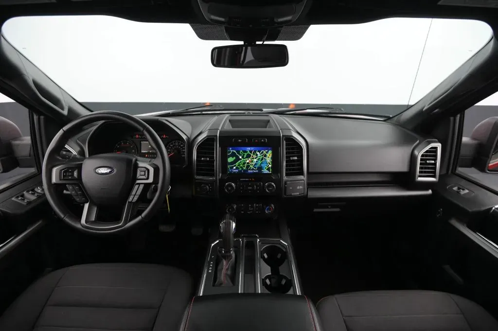 Ford F-150 photo 34