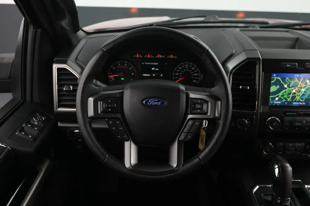 Ford F-150 photo 39