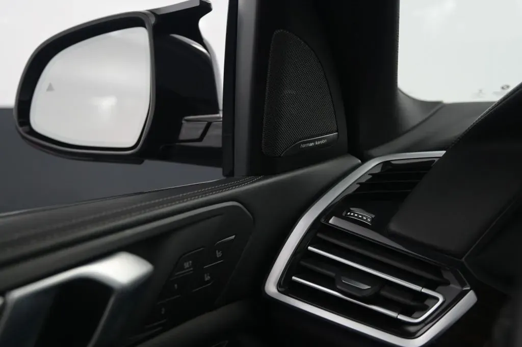BMW X5 photo 25