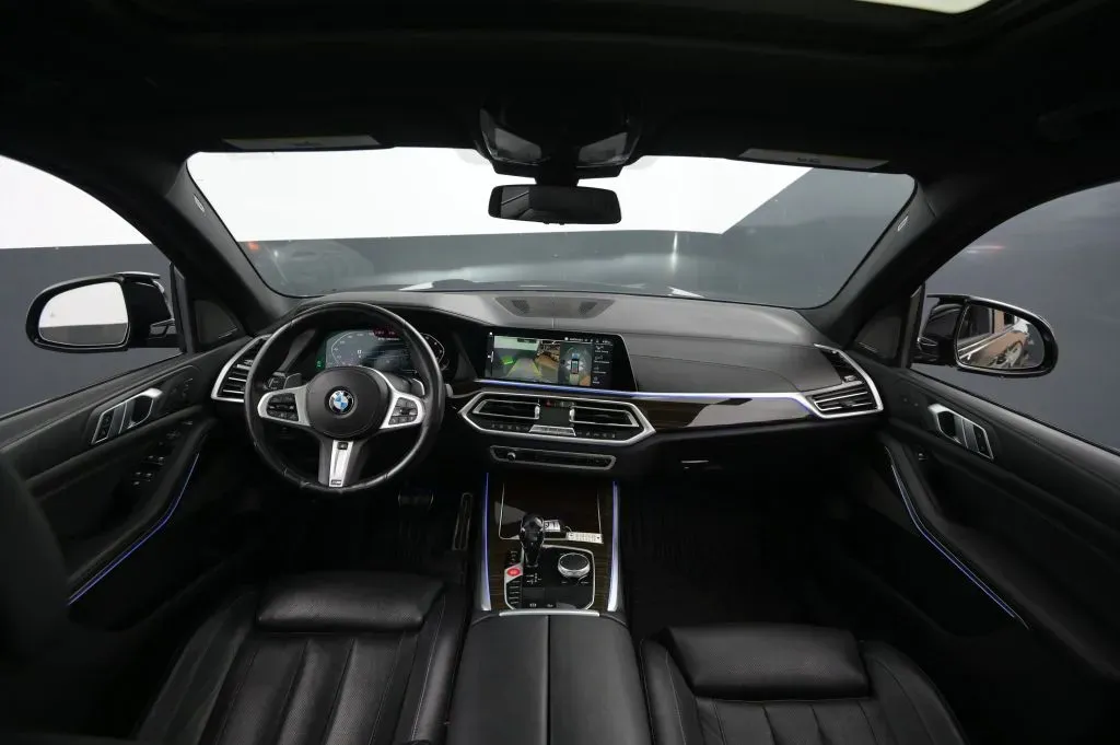 BMW X5 photo 32