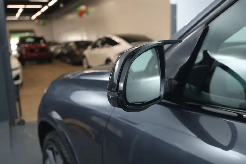 BMW X5 photo 13