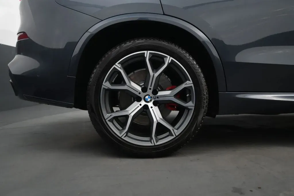 BMW X5 photo 18