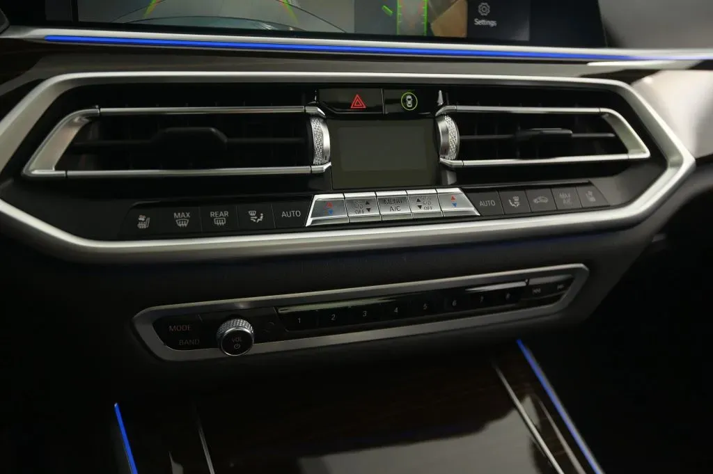 BMW X5 photo 29