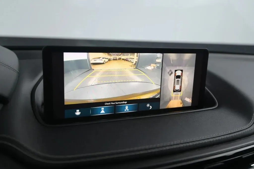 Acura MDX photo 27