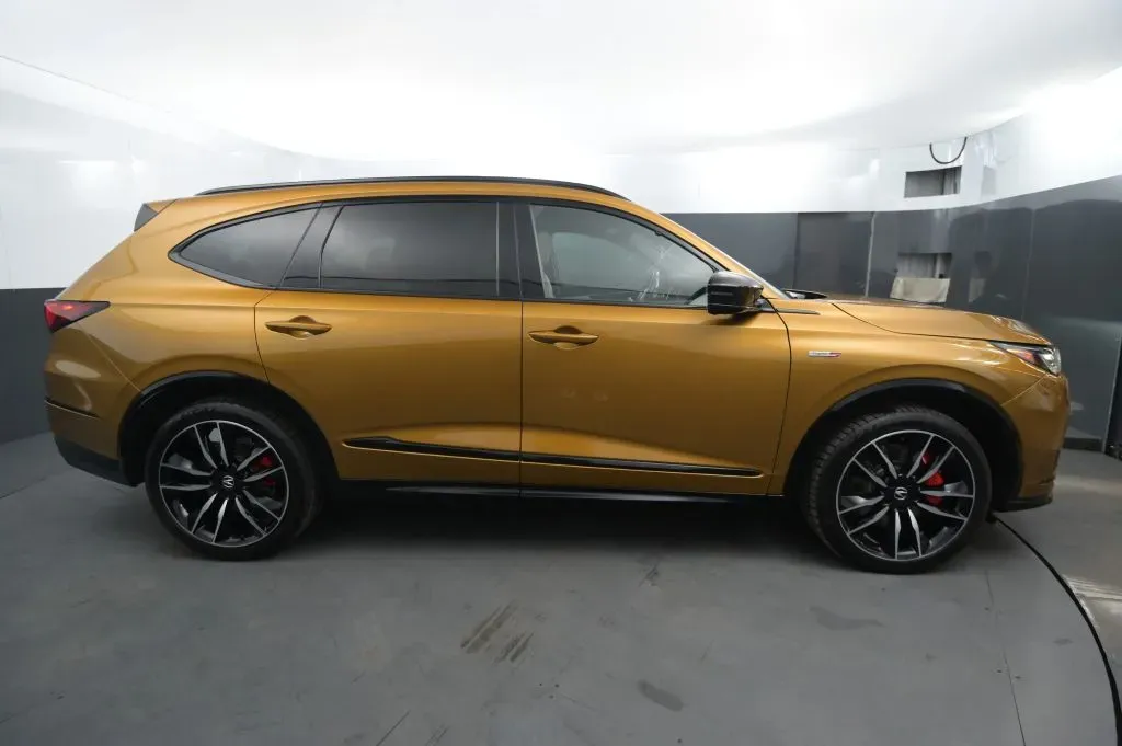Acura MDX photo 6