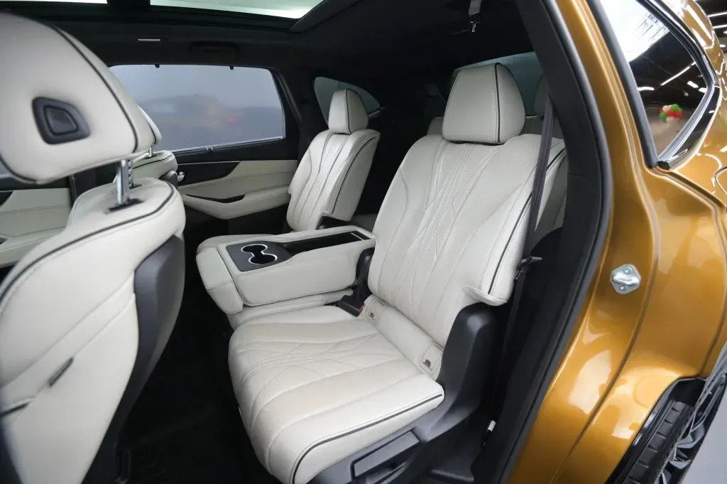 Acura MDX photo 49