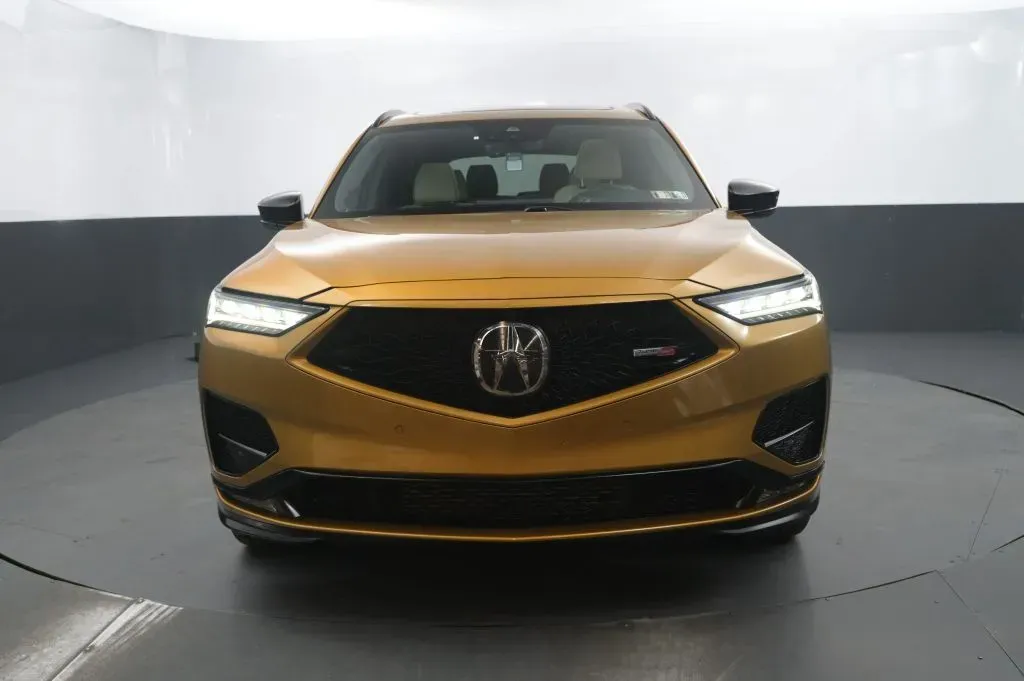 Acura MDX photo 8