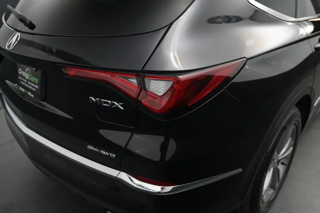 Acura MDX photo 15