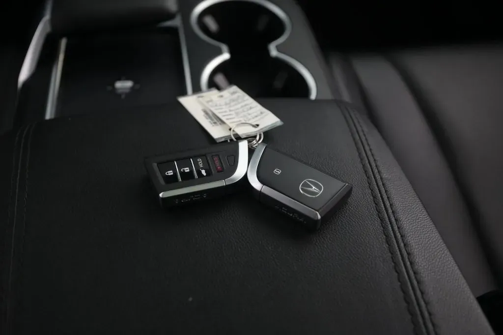 Acura MDX photo 31