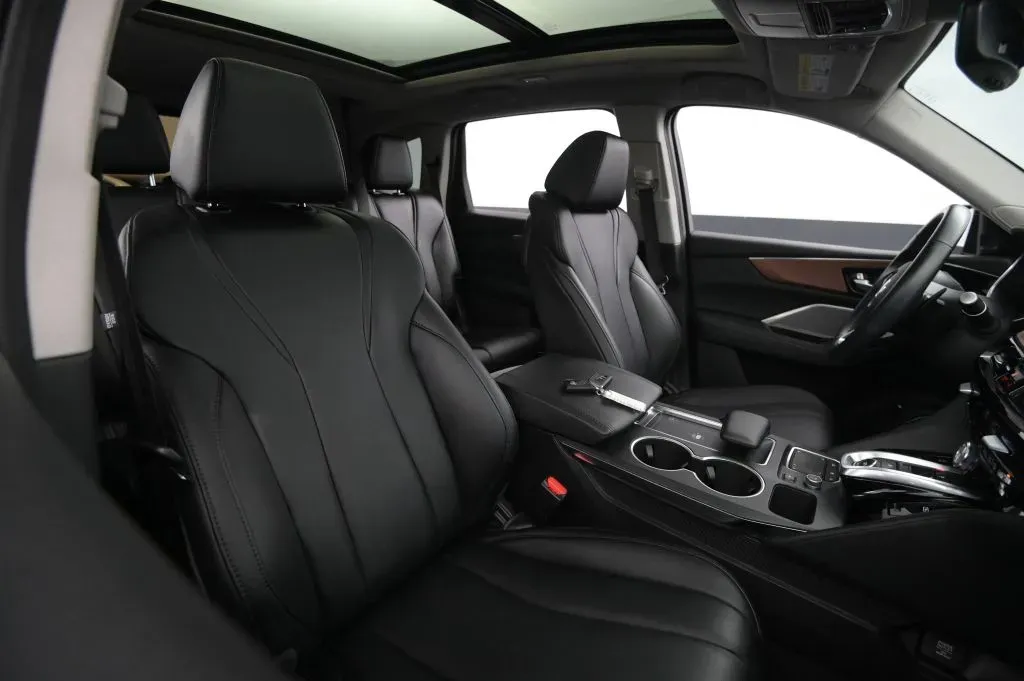 Acura MDX photo 52