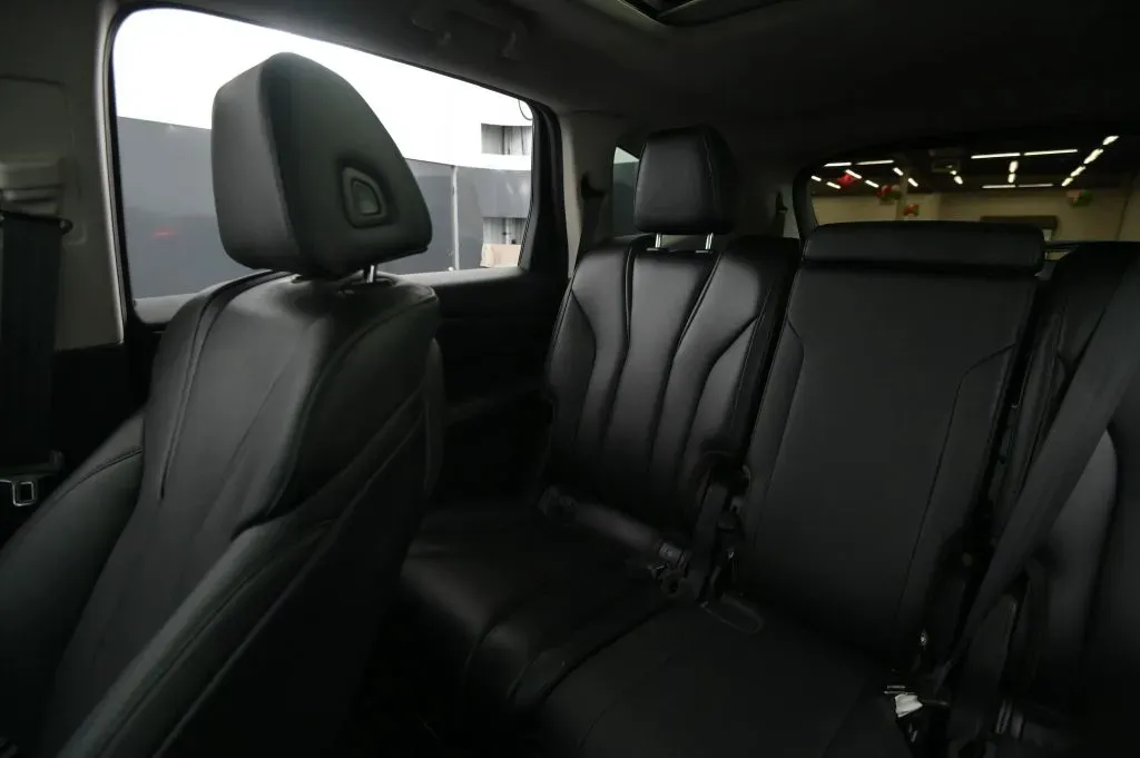 Acura MDX photo 43