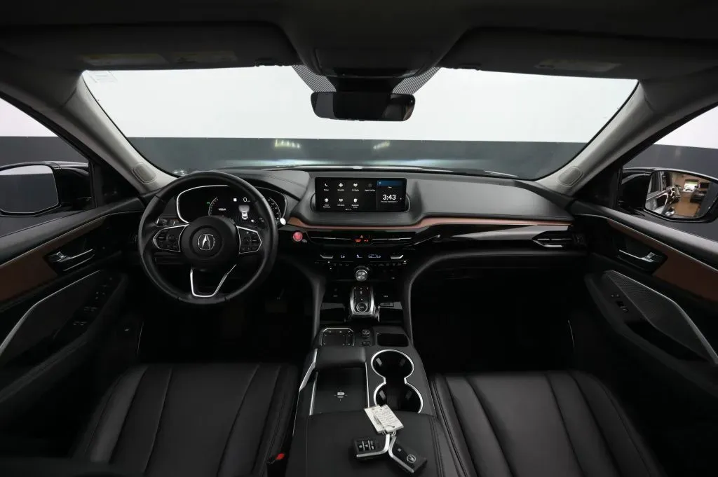 Acura MDX photo 32
