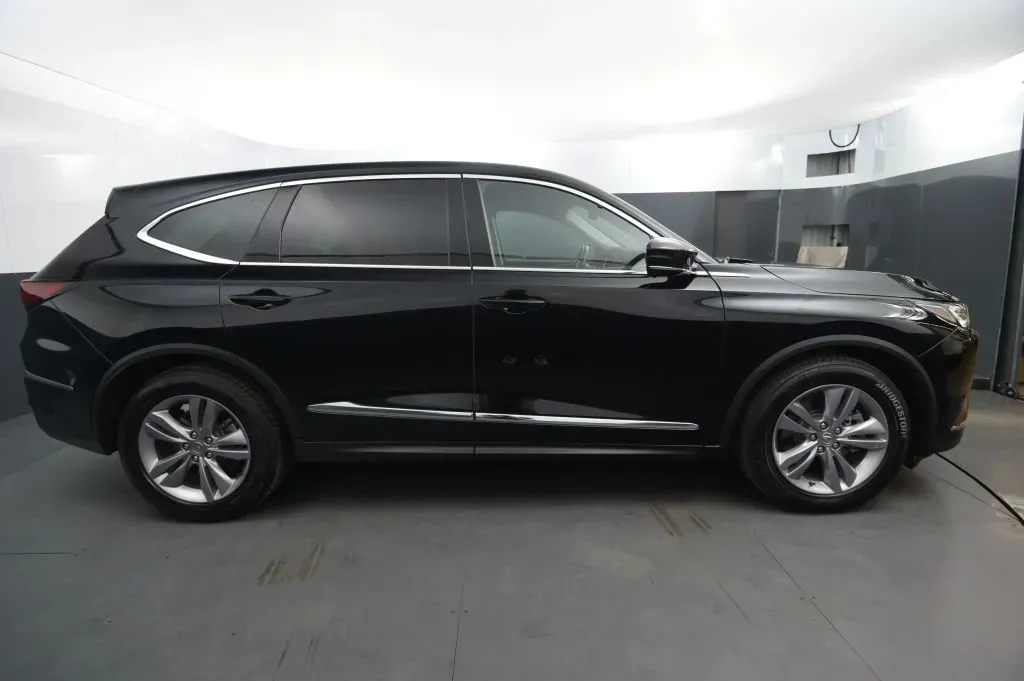 Acura MDX photo 5