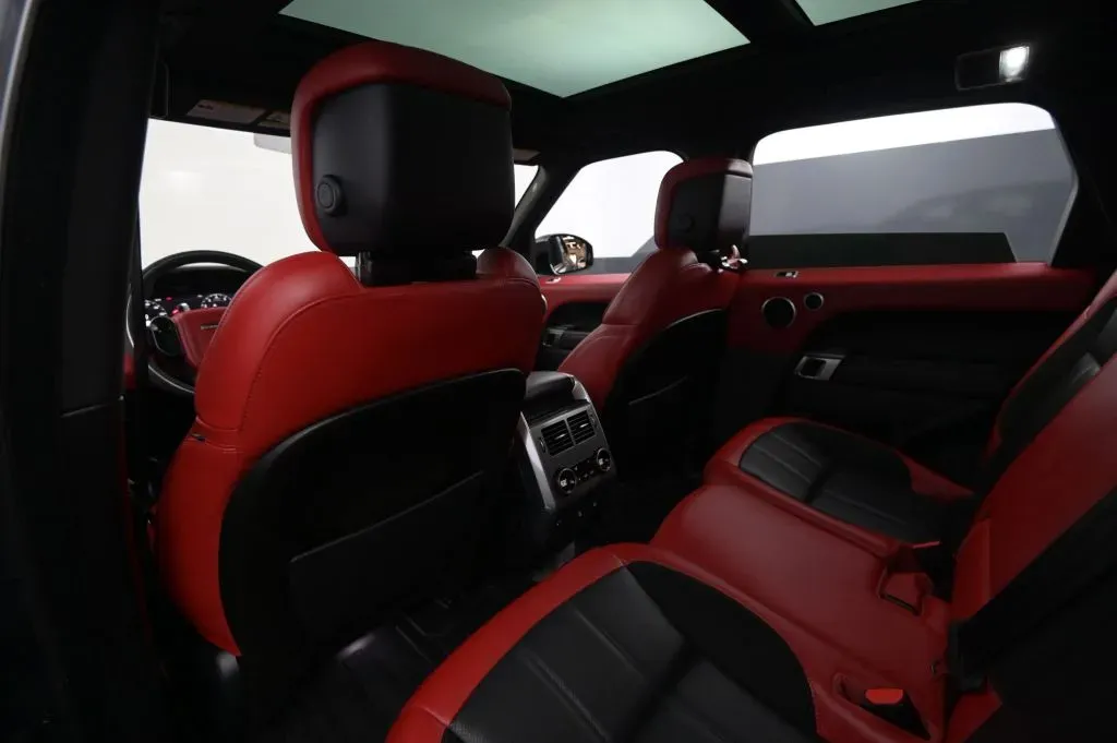 Land Rover Range Rover Sport photo 46