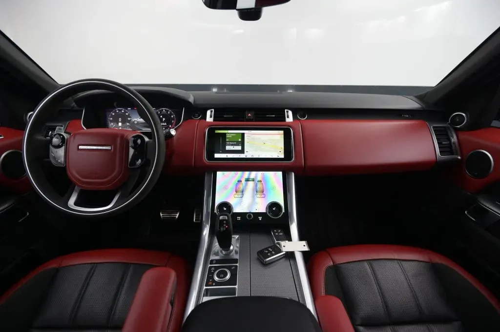 Land Rover Range Rover Sport photo 32
