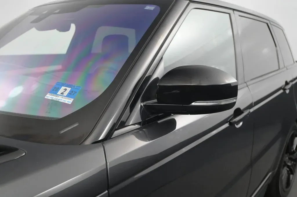 Land Rover Range Rover Sport photo 11