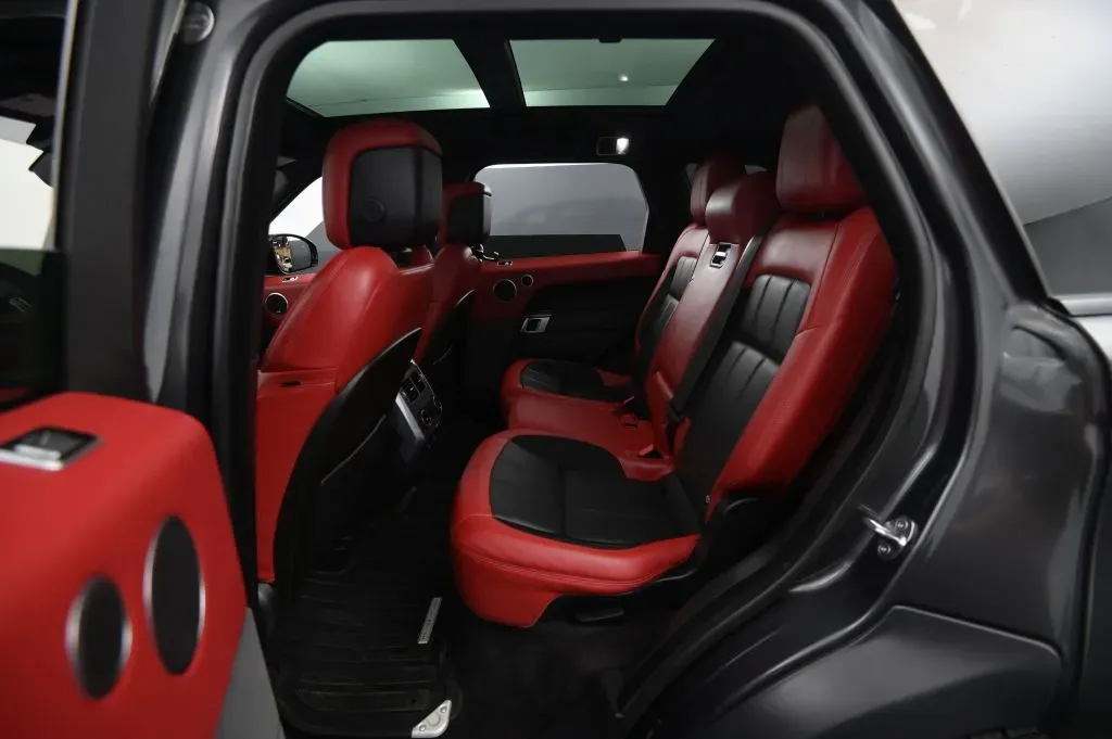 Land Rover Range Rover Sport photo 44