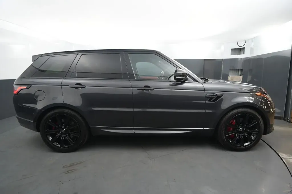 Land Rover Range Rover Sport photo 6