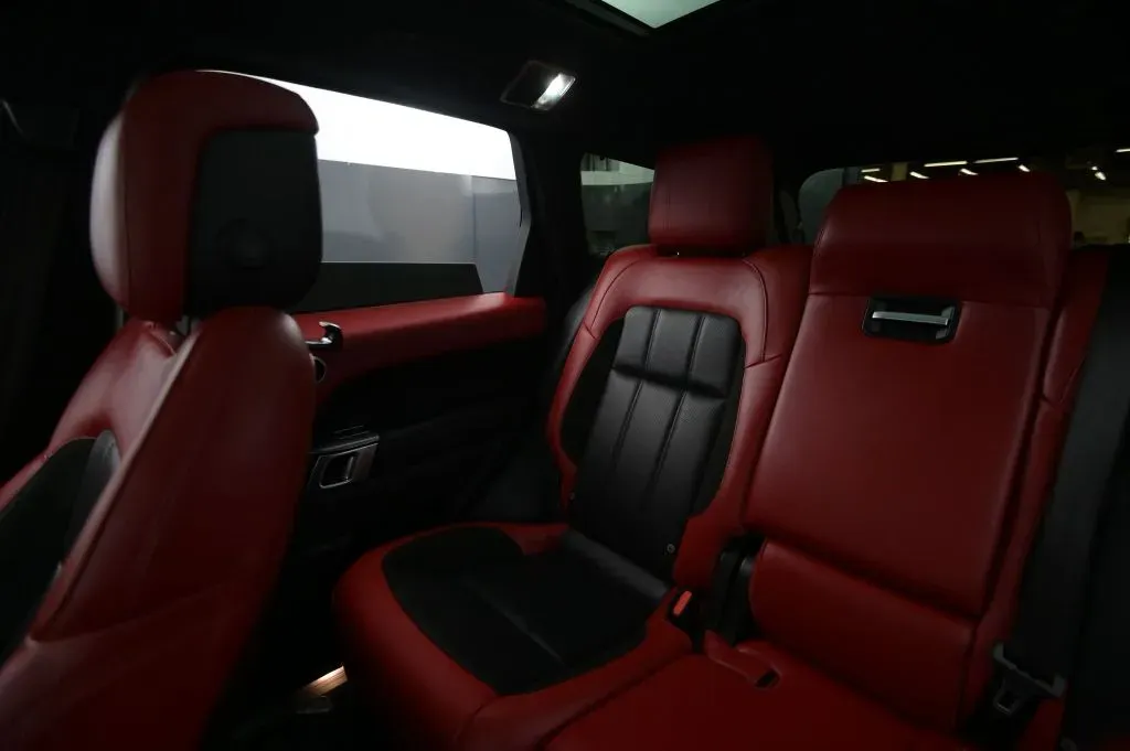 Land Rover Range Rover Sport photo 43