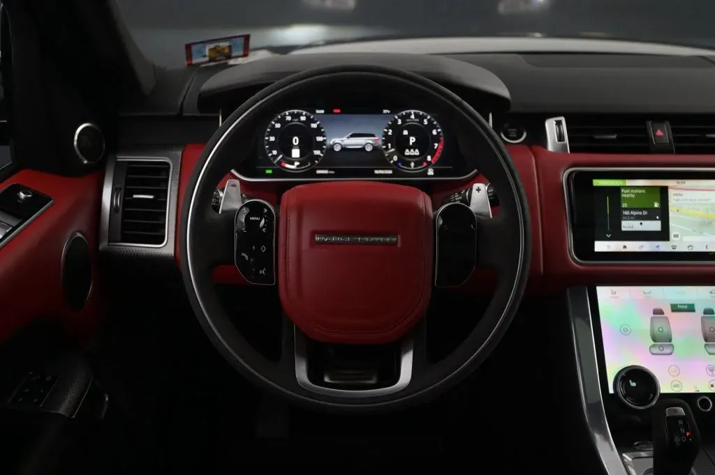 Land Rover Range Rover Sport photo 38