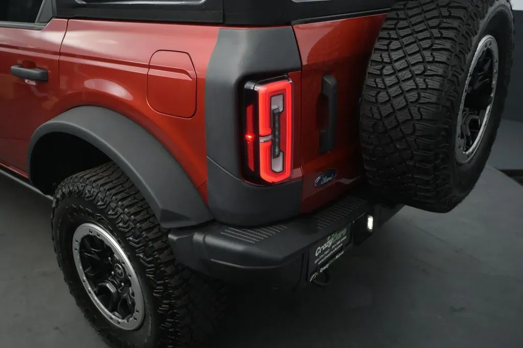 Ford Bronco photo 15