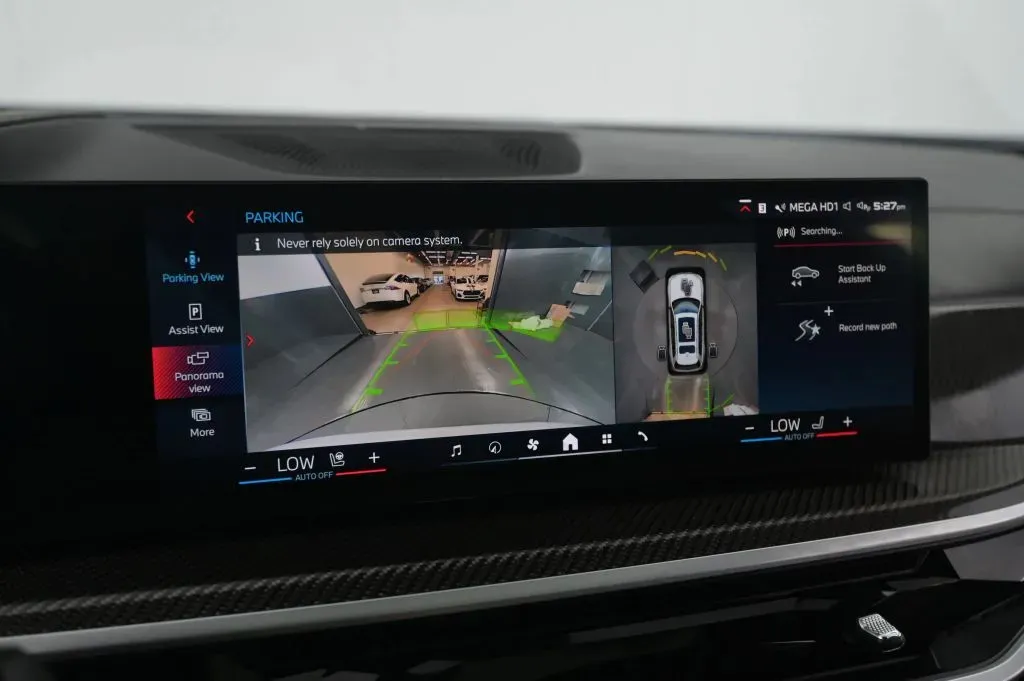 BMW X7 photo 29