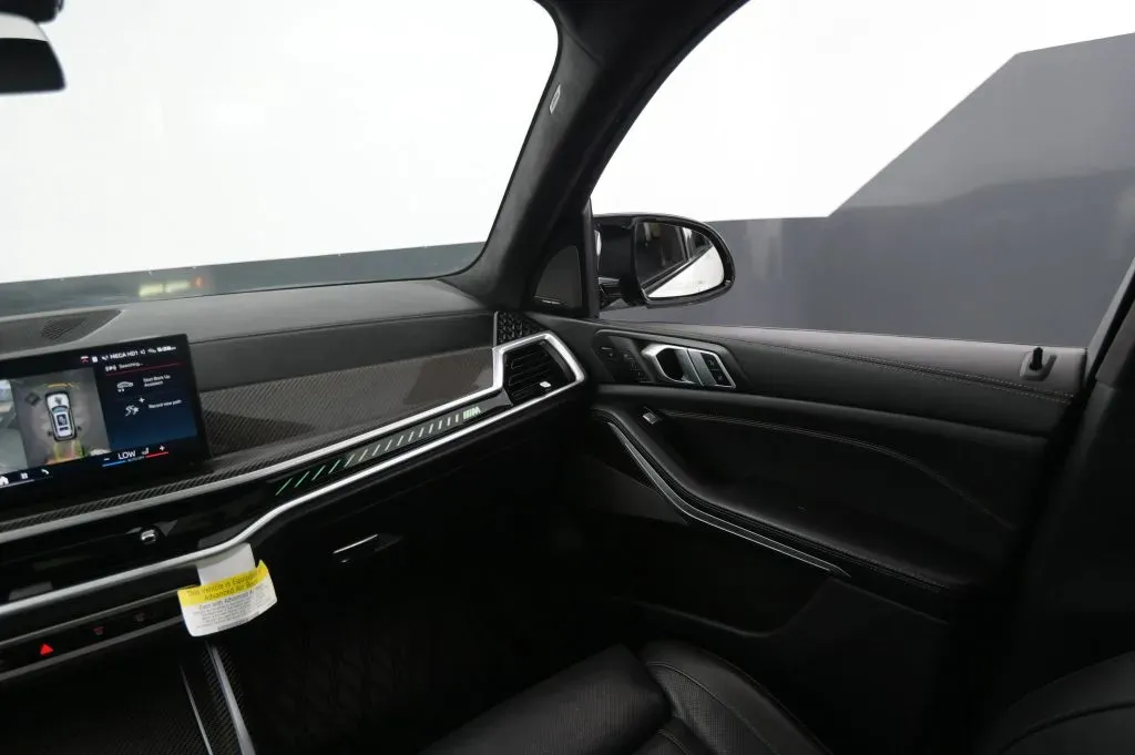 BMW X7 photo 38