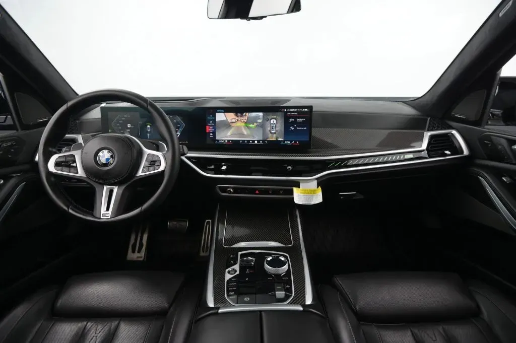 BMW X7 photo 36
