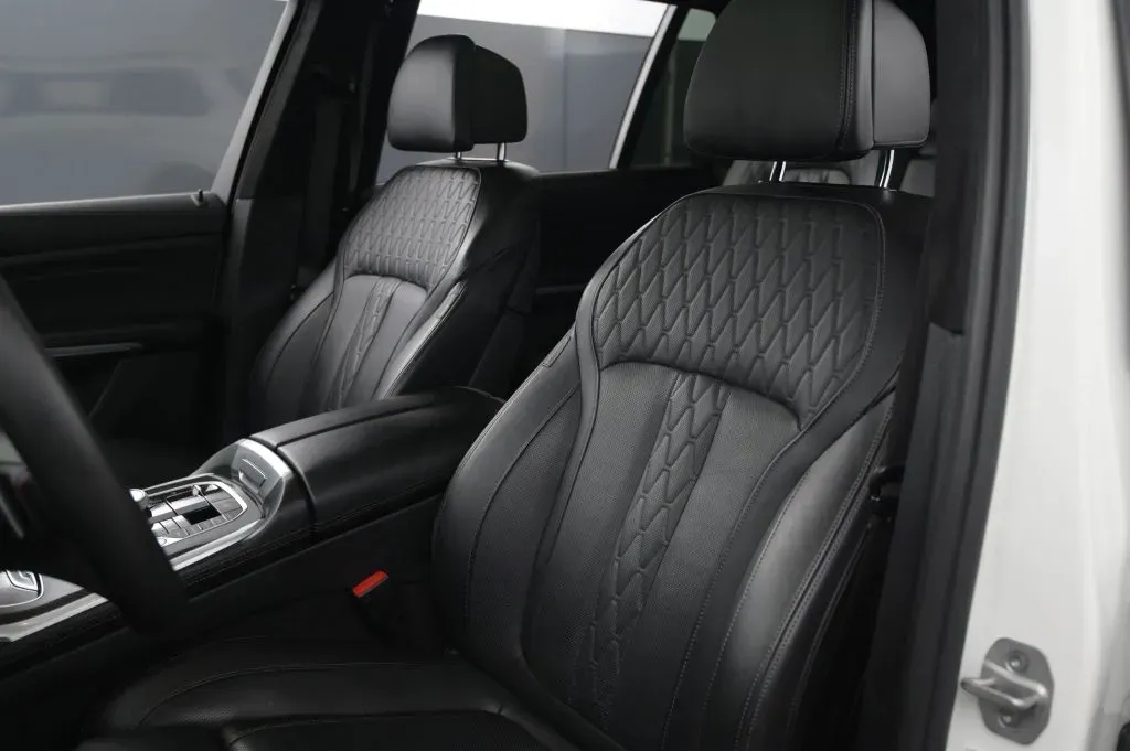 BMW X7 photo 46