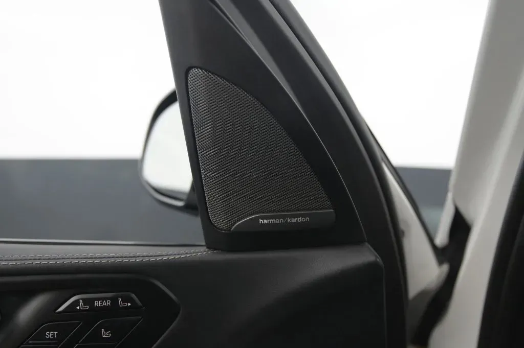 BMW X7 photo 34