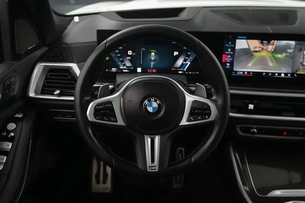 BMW X7 photo 42