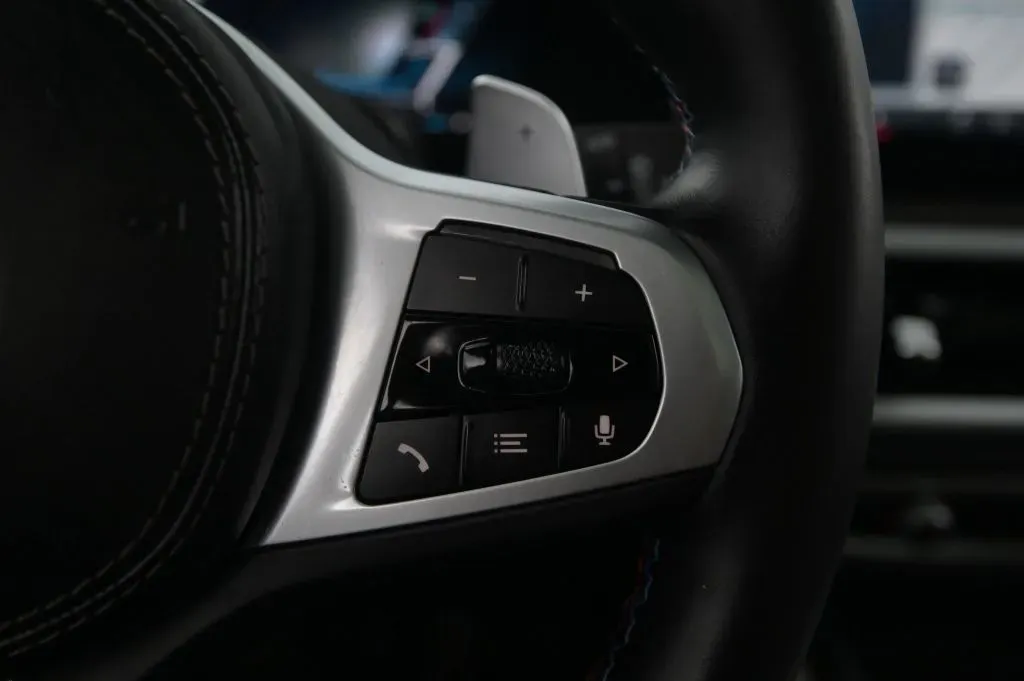 BMW X7 photo 27