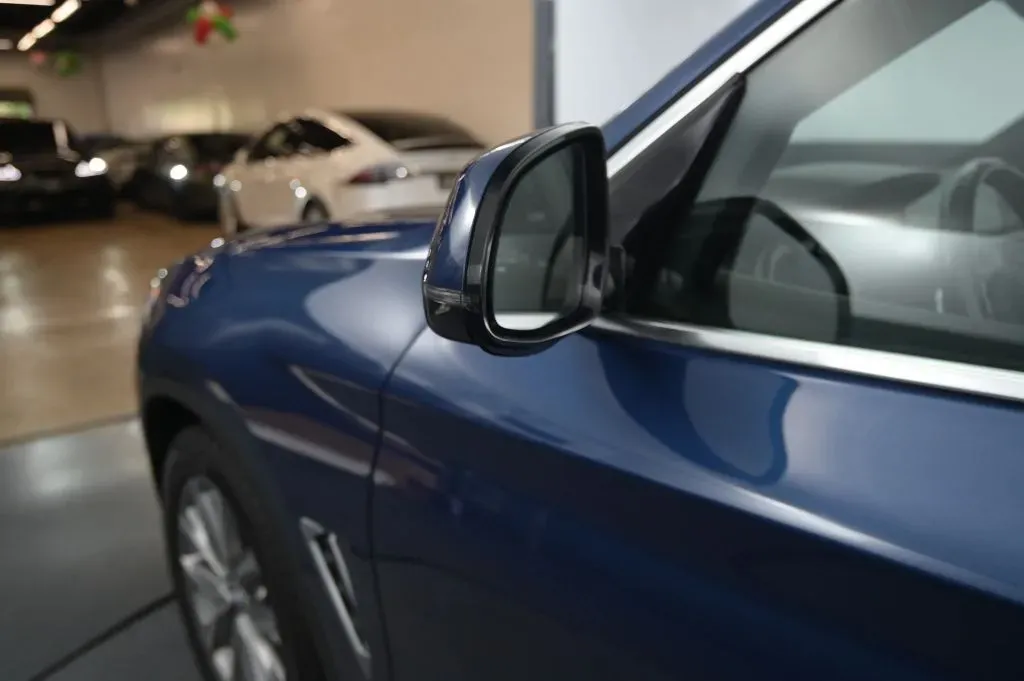 BMW X3 photo 11