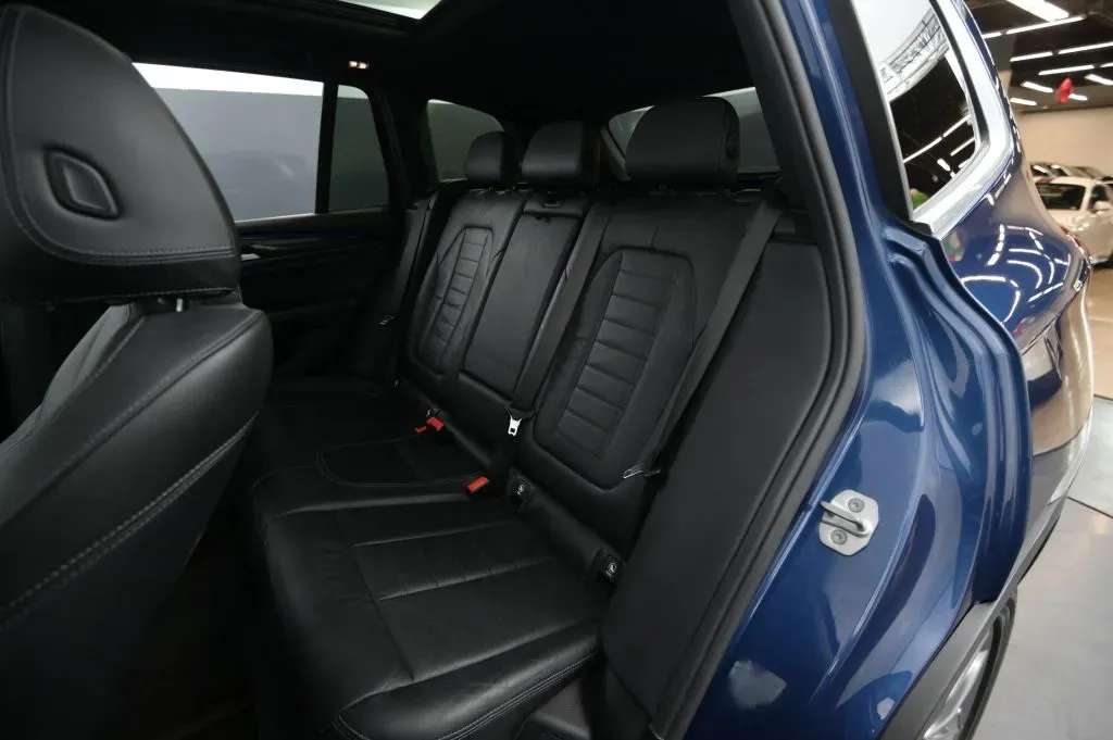 BMW X3 photo 45