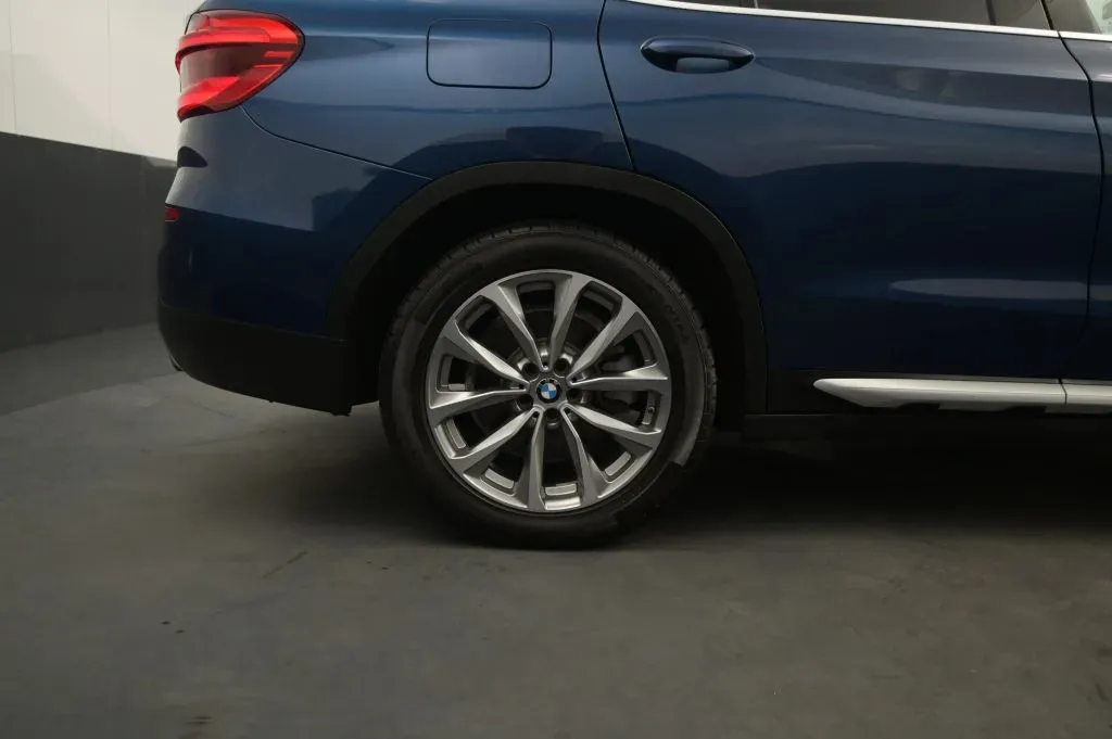 BMW X3 photo 16