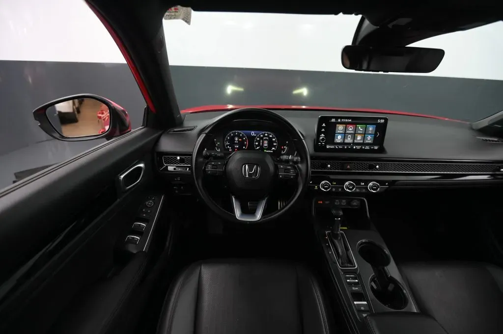 Honda Civic photo 36