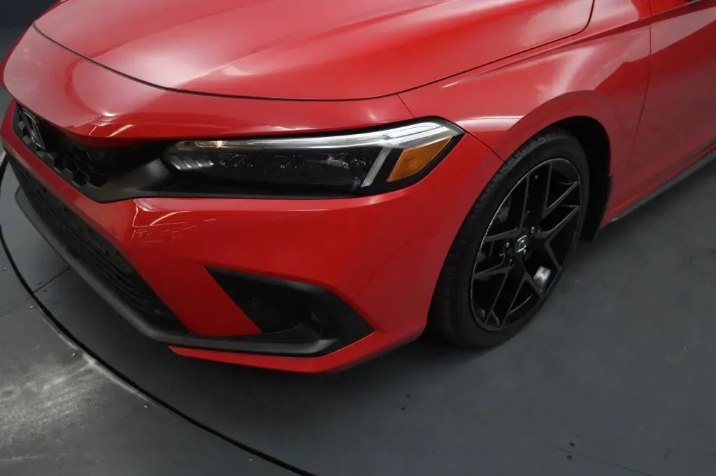 Honda Civic photo 9