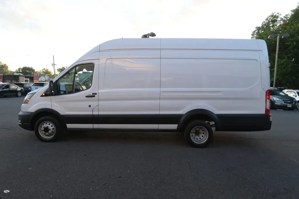 Ford Transit-350 photo 2