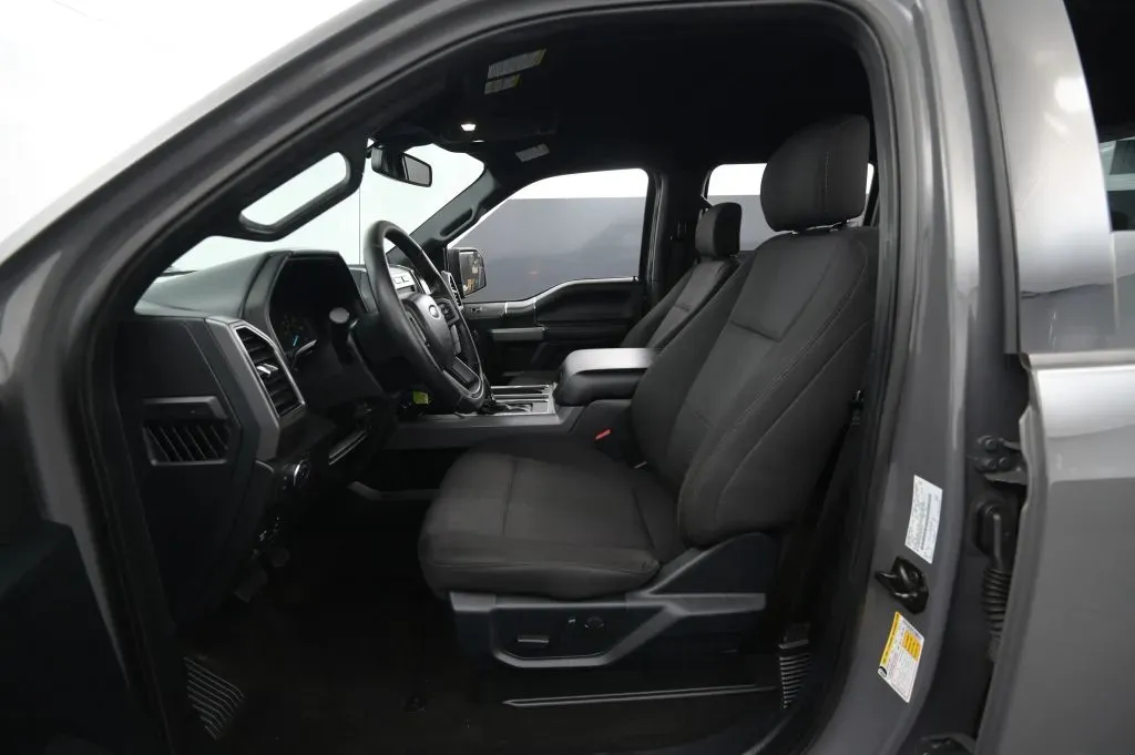 Ford F-150 photo 40