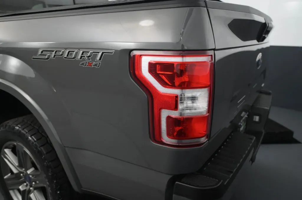 Ford F-150 photo 16