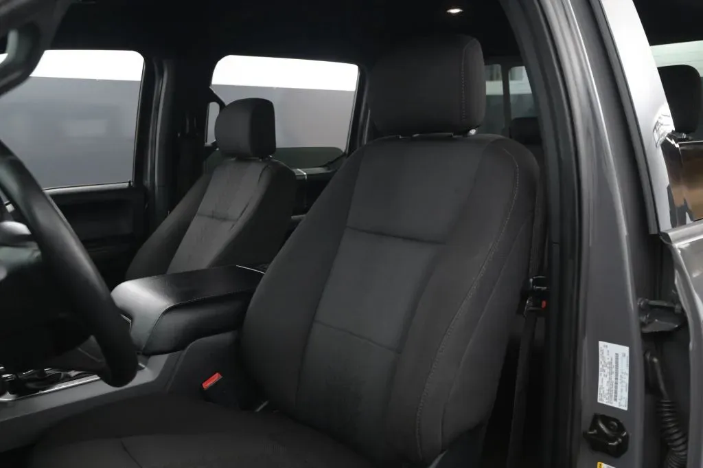 Ford F-150 photo 43
