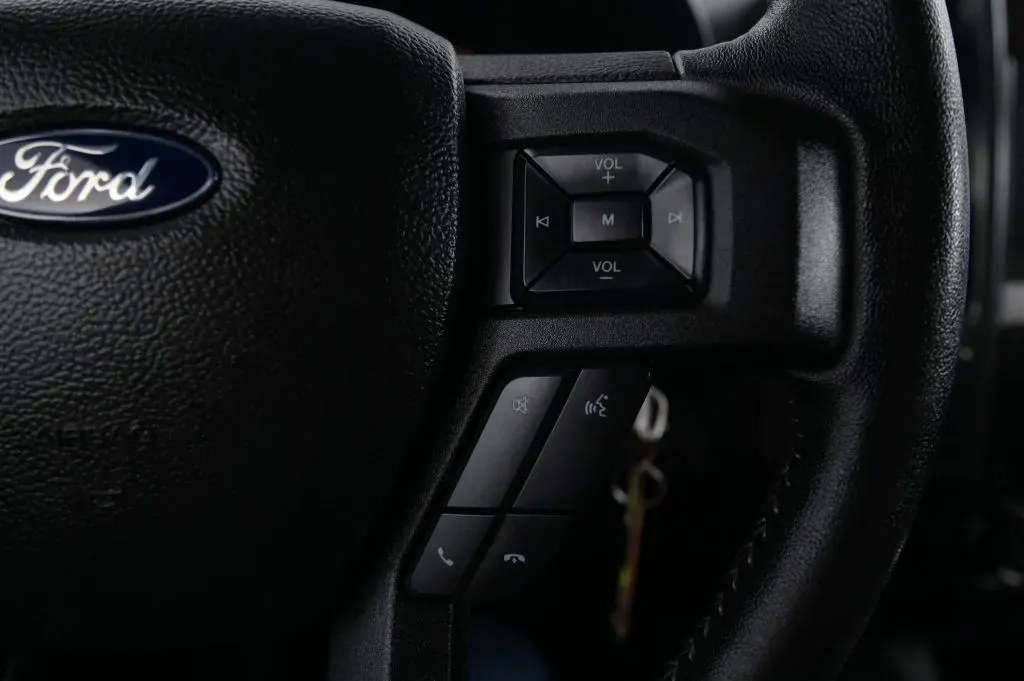 Ford F-150 photo 25
