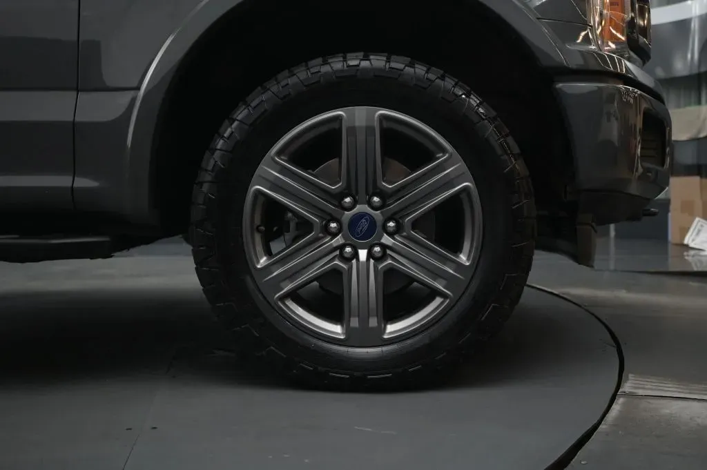 Ford F-150 photo 20