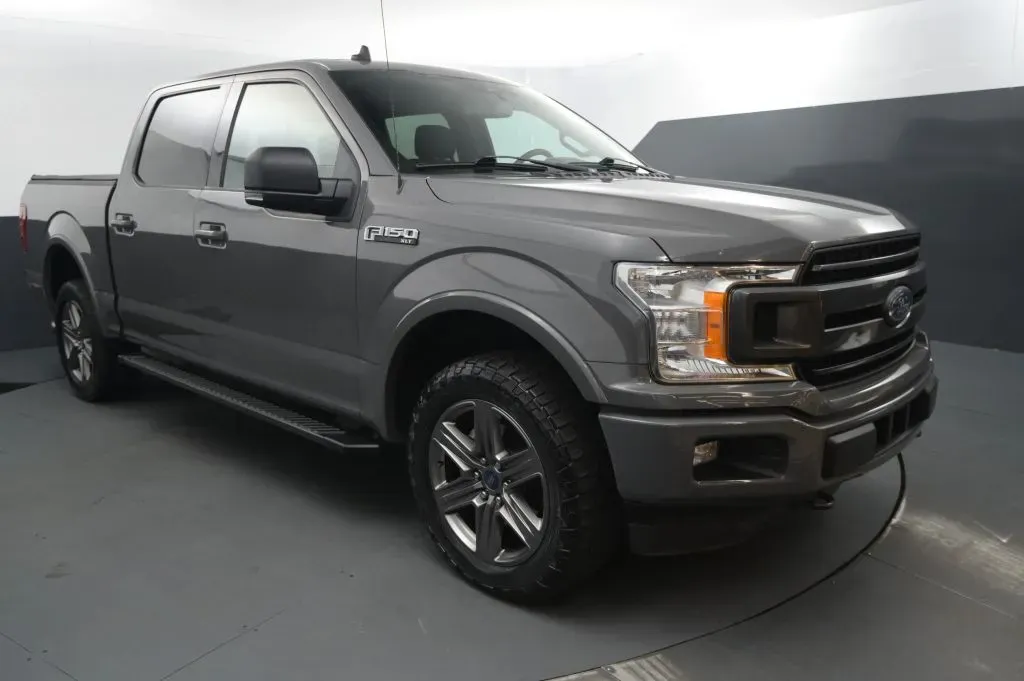 Ford F-150 photo 7