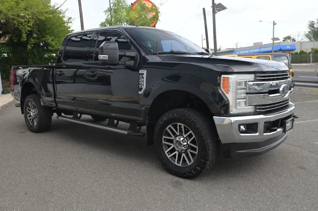 Ford F-250 photo 7